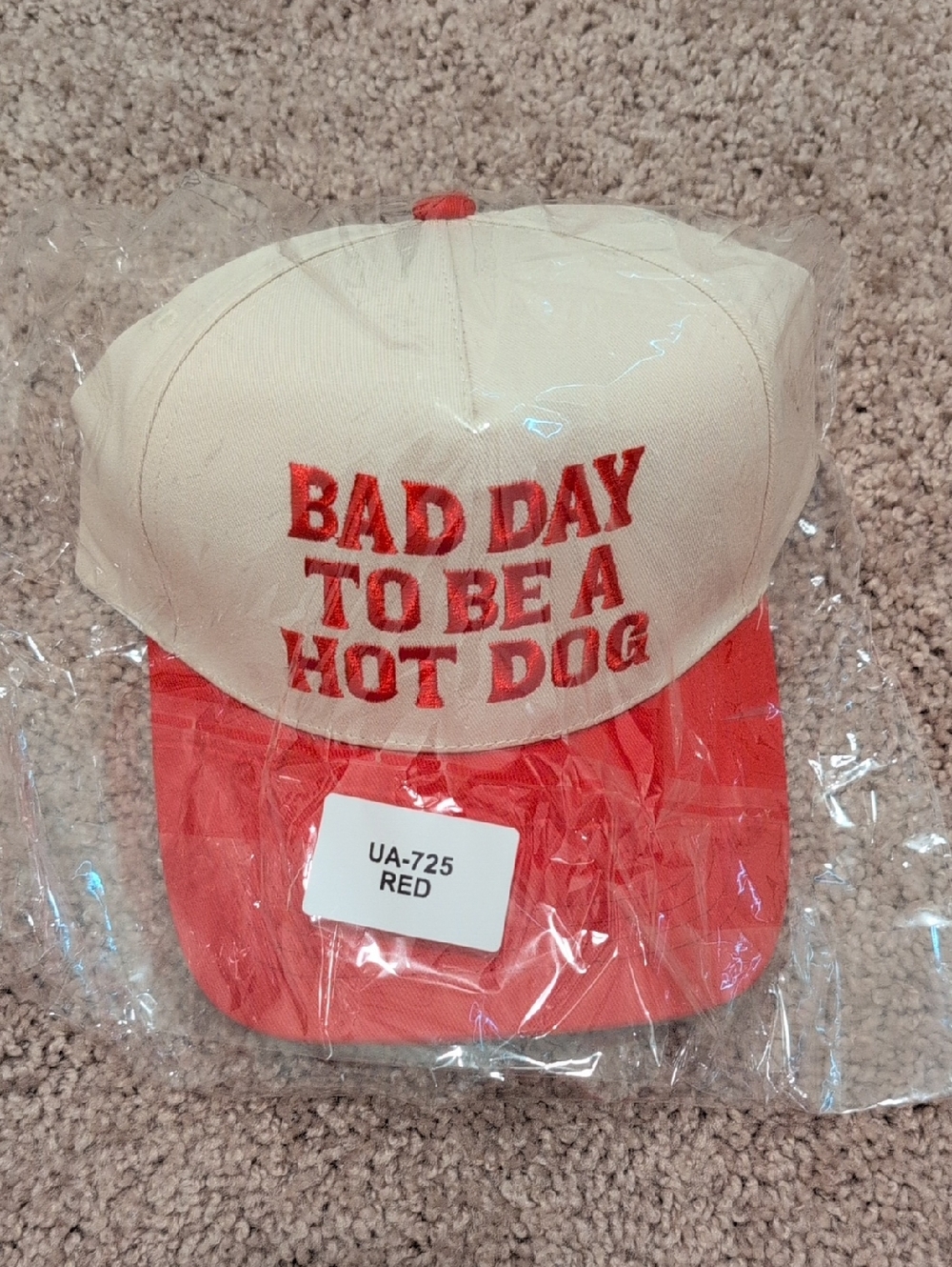 Zenana Outfitters Cream and Red 'Bad Day to Be a Hot Dog' Baseball Cap
